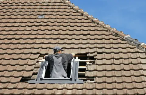 Pose de velux - Mézy-Moulins
